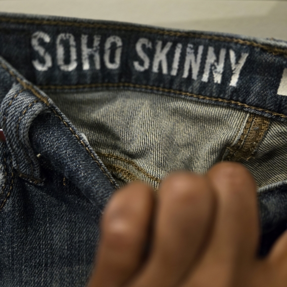 DKNY Women's Dark Blue Skinny Jeans - Picture 4 of 8